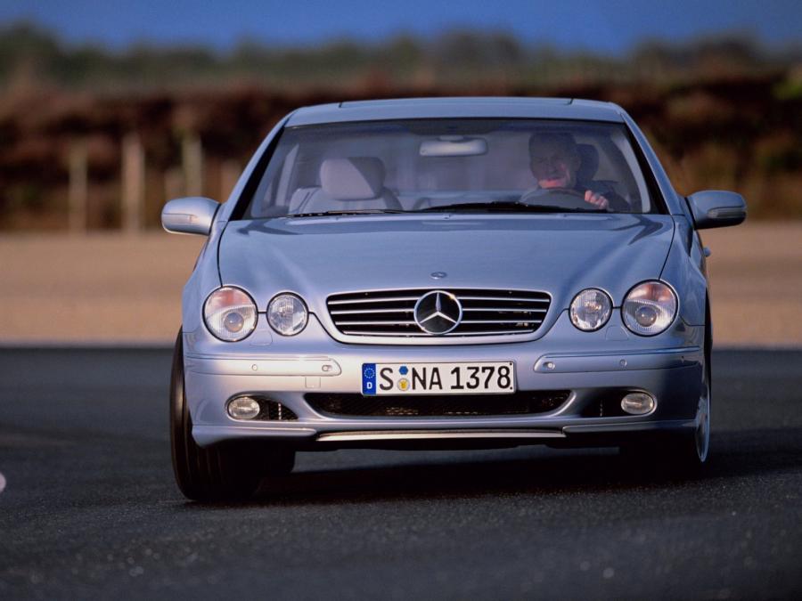  Mercedes-Benz CL500 1999 года  (фото 2 из 30)